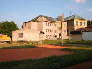2003-skola01.JPG